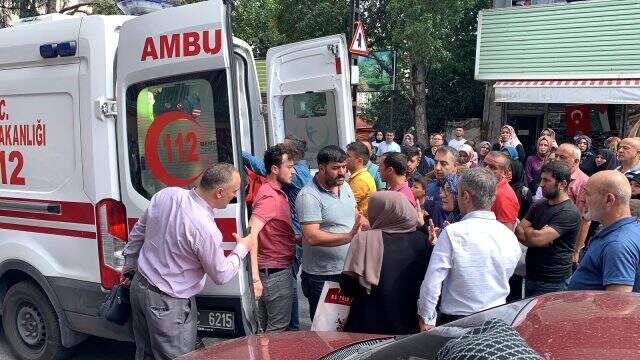 Okulda panik anları! Kız öğrenci birinci kattan aşağıya atladı
