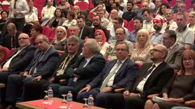 Prof.dr. ortaylı türkiye'nin sanayileşmesi ve gelişmesinde balkan göçünün faydası büyük Prof.dr. ortaylı türkiye'nin sanayileşmesi ve gelişmesinde balkan göçünün faydası büyük