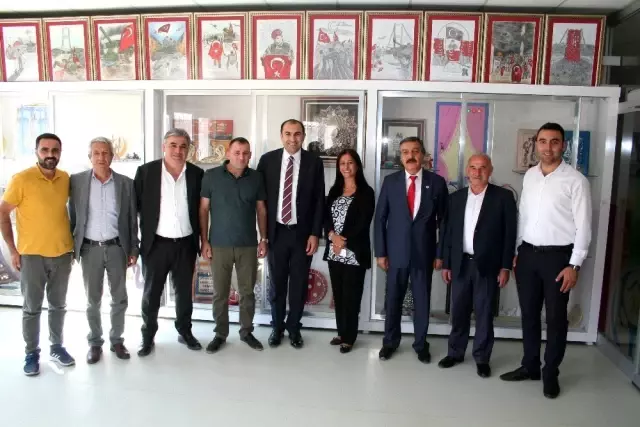 VANTSO ve VANESOB heyeti, engelli çocukların gönüllerine dokundu VANTSO ve VANESOB heyeti, engelli çocukların gönüllerine dokundu