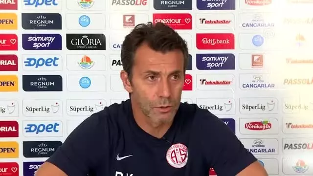 'VAR sistemindeki hakem hata yapamaz' 'VAR sistemindeki hakem hata yapamaz'