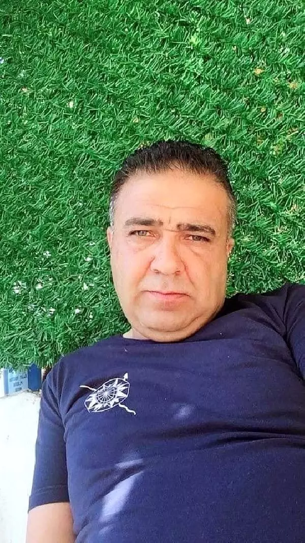 Arkadaşını köpekleri kovalamak isterken yanlışlıkla öldürdüğünü öne sürdü Arkadaşını köpekleri kovalamak isterken yanlışlıkla öldürdüğünü öne sürdü