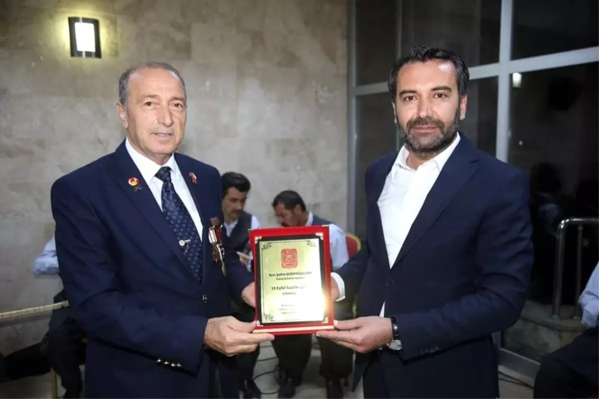 Başkan Şerifoğulları, gazi ve aileleriyle bir araya geldi