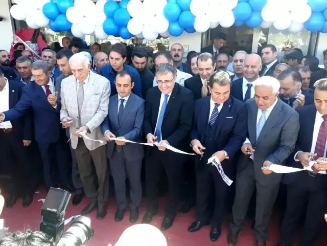 Çaldıran'da banka şubesi açılışı Çaldıran'da banka şubesi açılışı