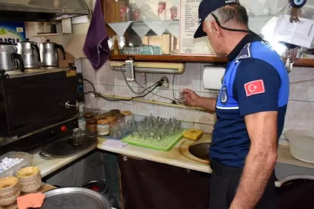 Düzce'de ruhsatsız işlerine işlem yapıldı