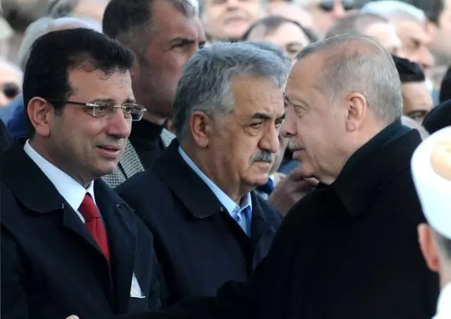 Erdoğan önümüzdeki günlerde İBB Başkanı İmamoğlu ile vakıfları görüşecek Erdoğan önümüzdeki günlerde İBB Başkanı İmamoğlu ile vakıfları görüşecek