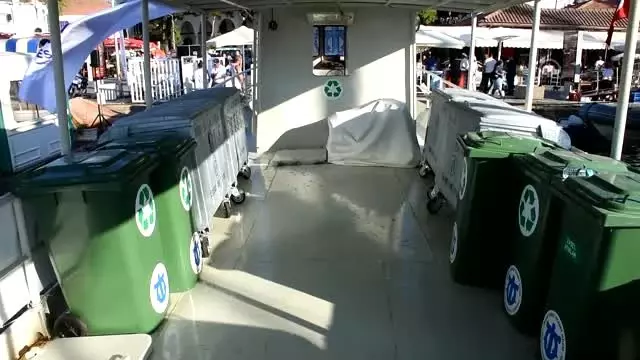 Gökova Körfezi'ndeki atıkları