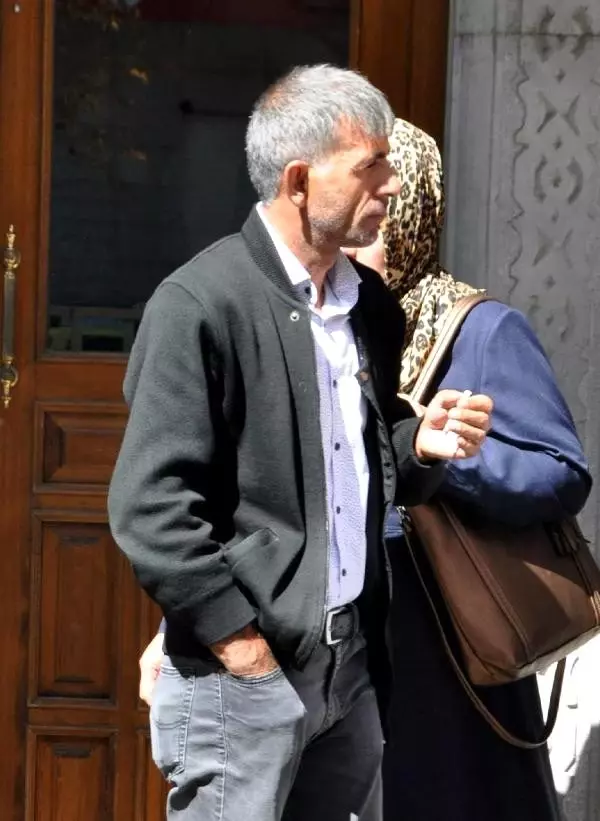 Hakimin, 'Neden susuyorsun?' sorusuna Leyla'nın annesinden cevap: 6 çocuğum daha var Hakimin, 'Neden susuyorsun?' sorusuna Leyla'nın annesinden cevap: 6 çocuğum daha var