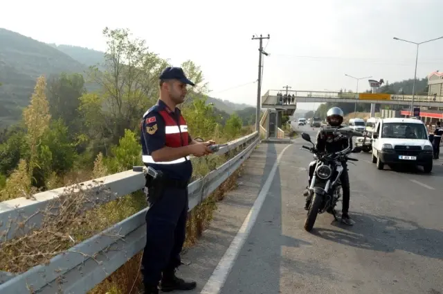 Mudanya yolunda drone destekli huzur operasyonu Mudanya yolunda drone destekli huzur operasyonu