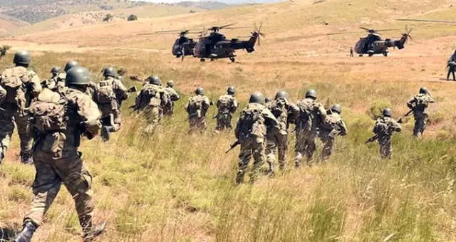 Olası Suriye operasyonu için doktorlara Suriye sınırında görev