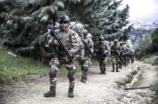Olası Suriye operasyonu için doktorlara Suriye sınırında görev