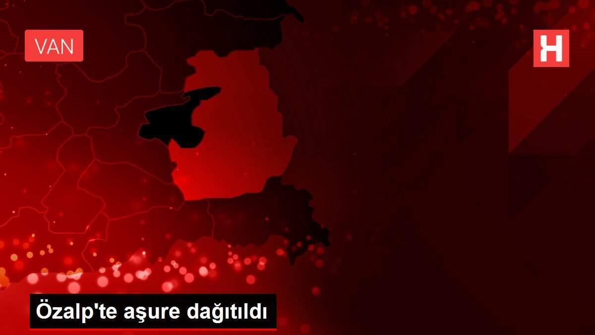 Özalp'te aşure dağıtıldı
