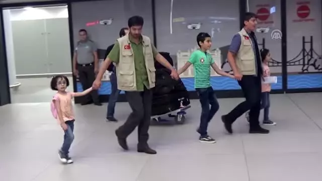 Suriyeli öksüzler, babalarına İstanbul'da kavuştu