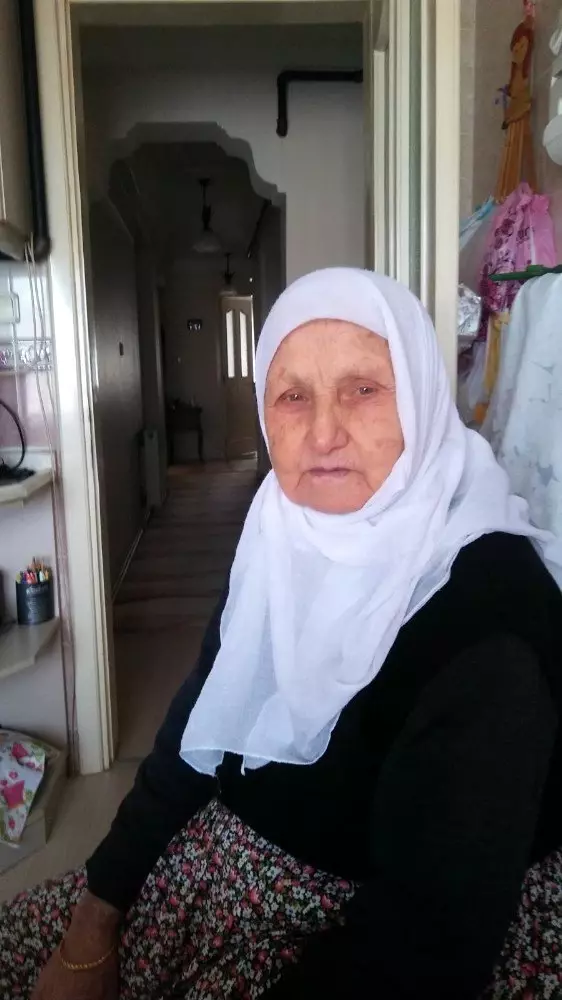 91 yaşındaki kadını 3 bin liralık ziynet eşyası için demir çubukla dövüp öldü diye bıraktı 91 yaşındaki kadını 3 bin liralık ziynet eşyası için demir çubukla dövüp öldü diye bıraktı