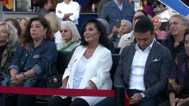 Beşiktaş'ta festival coşkusu Beşiktaş'ta festival coşkusu