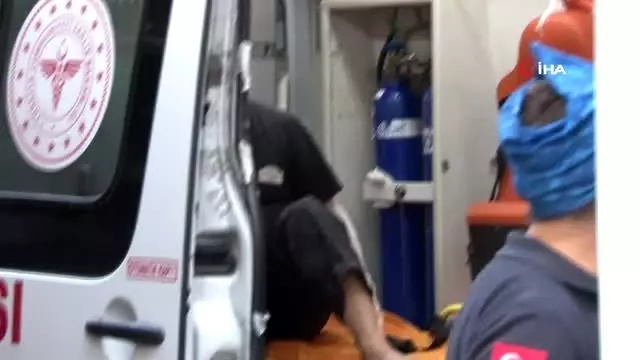Fatih'te lüks bir otelde çıkan yangın paniğe neden oldu