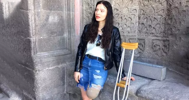 Hayatını kaybeden Neslican Tay'ın cenazesi hastaneden alındı Hayatını kaybeden Neslican Tay'ın cenazesi hastaneden alındı