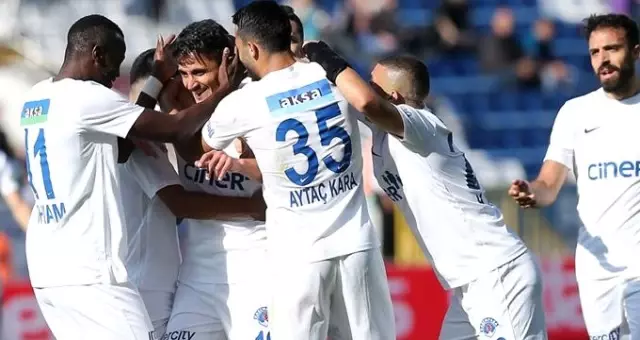 Kasımpaşa evinde Antalyaspor'u 3-0 mağlup etti
