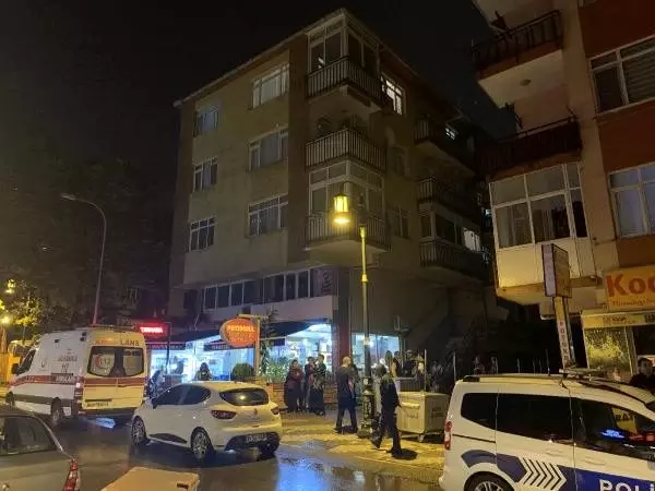 Maltepe'de 17 yaşındaki genç babasını bıçaklayarak öldürdü