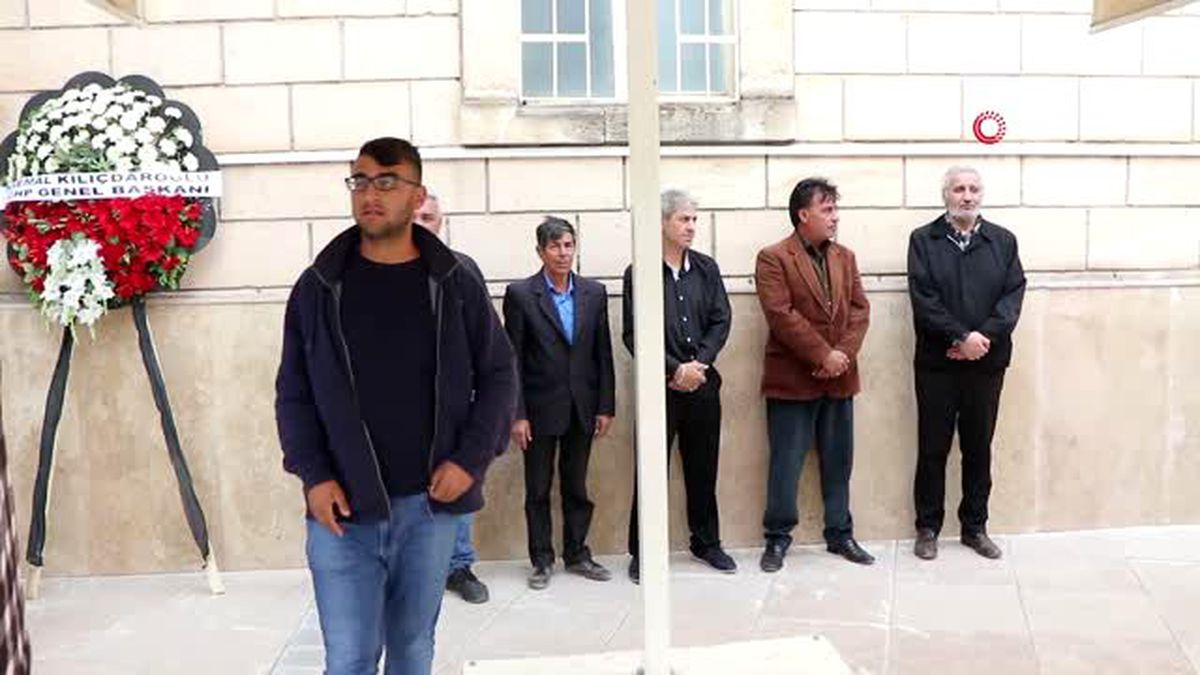 Neşet Ertaş'ın kardeşi Ayşe Garip son yolculuğuna uğurlandı