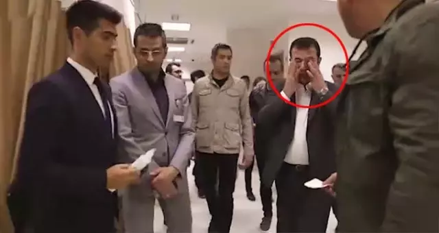 Neslican Tay'ın ailesini ziyaret eden Ekrem İmamoğlu, gözyaşlarına hakim olamadı