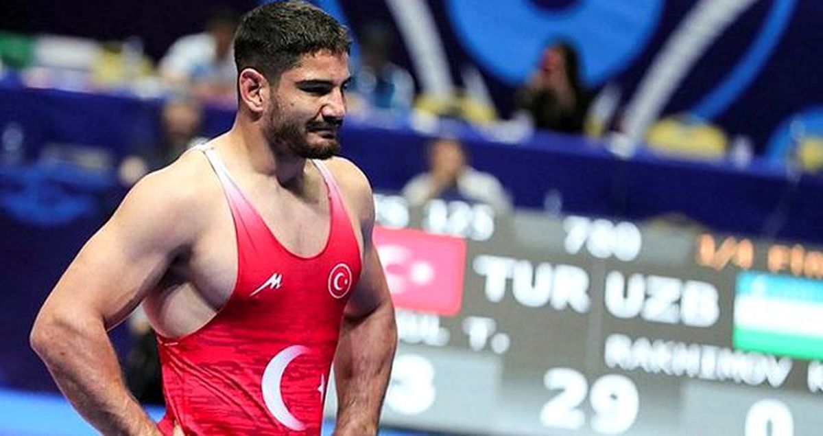 Taha Akgül finalde yenildi! Gümüş madalya kazandı