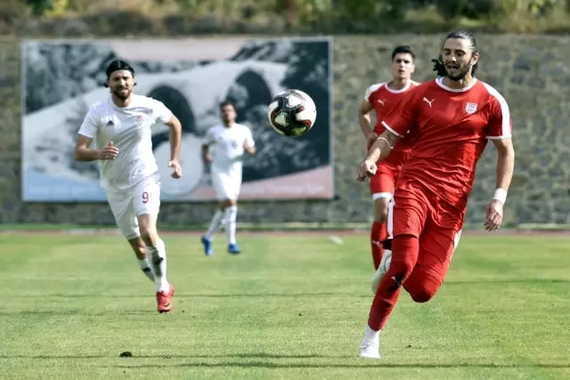 TFF 2. Lig: Gümüşhanespor: 1 - Pendikspor: 1