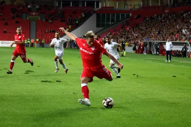 TFF 2. Lig: Yılport Samsunspor: 5 - Tarsus İdman Yurdu: 0 TFF 2. Lig: Yılport Samsunspor: 5 - Tarsus İdman Yurdu: 0