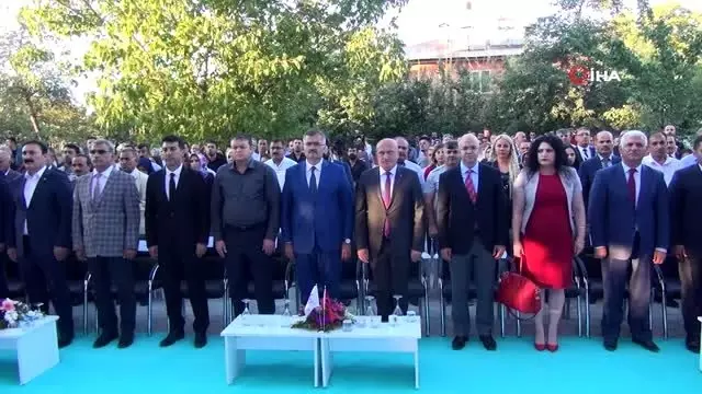 Uğur Okulları Van Kampüsü açıldı Uğur Okulları Van Kampüsü açıldı