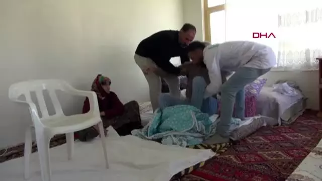 Van'da yaşlı, engelli ve kimsesizlere evde kuaförlük hizmeti Van'da yaşlı, engelli ve kimsesizlere evde kuaförlük hizmeti