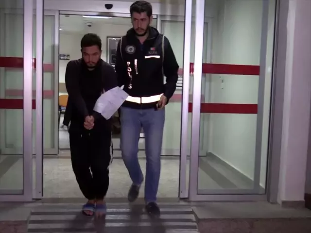 Adana merkezli 7 ilde FETÖ/PDY operasyonu Adana merkezli 7 ilde FETÖ/PDY operasyonu