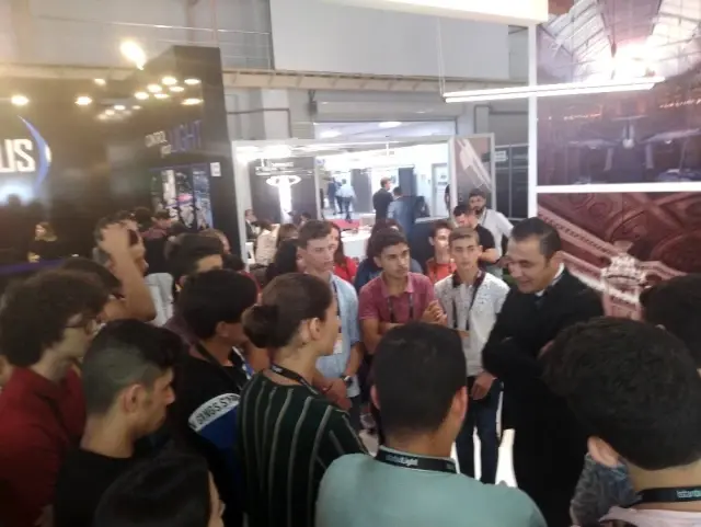 Aydınlık Gençler Yeniden Sahneye Çıkıyor Aydınlık Gençler Yeniden Sahneye Çıkıyor