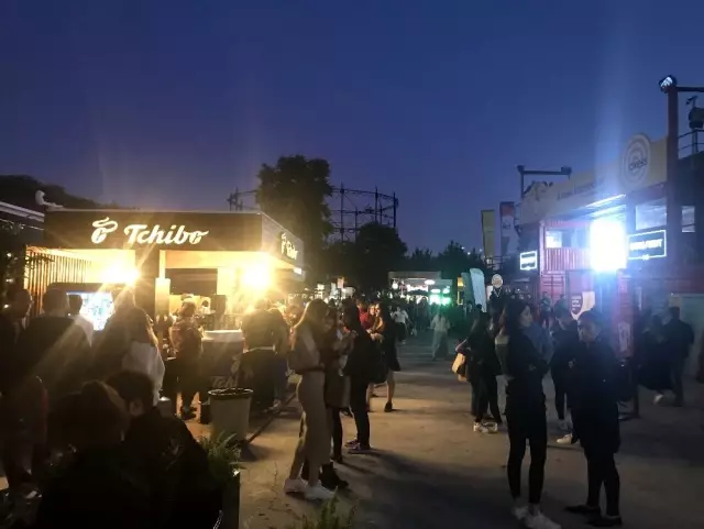 İstanbul Kahve Festivali'ne Feridun Düzağaç damgası İstanbul Kahve Festivali'ne Feridun Düzağaç damgası