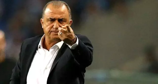 Malatya'da Fatih Terim pankartı elden ele dolaştı!