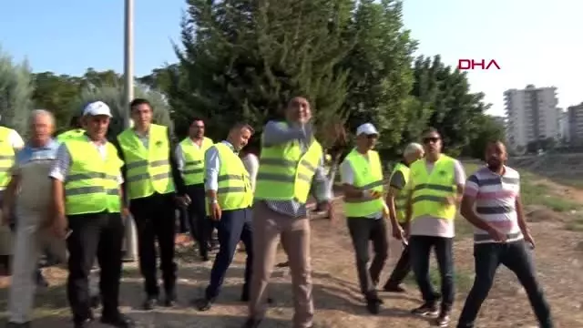 Mersin 9 bin yıllık höyükte farkındalık temizliği Mersin 9 bin yıllık höyükte farkındalık temizliği