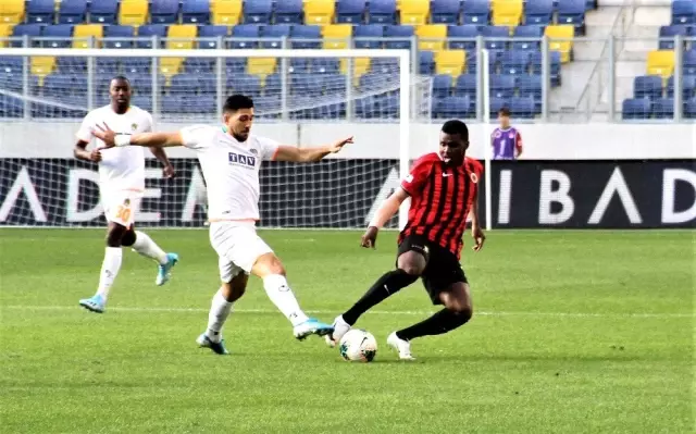 Süper Lig: Gençlerbirliği: 1 - Aytemiz Alanyaspor: 0 (İlk yarı) Süper Lig: Gençlerbirliği: 1 - Aytemiz Alanyaspor: 0 (İlk yarı)