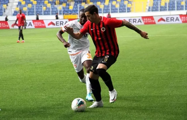 Süper Lig: Gençlerbirliği: 1 - Aytemiz Alanyaspor: 0 (İlk yarı) Süper Lig: Gençlerbirliği: 1 - Aytemiz Alanyaspor: 0 (İlk yarı)