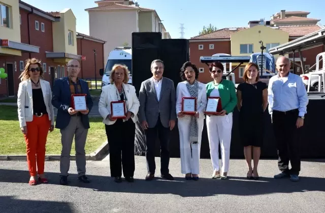 Alzheimer hastalarına Tepebaşı'nda sahip çıkılıyor