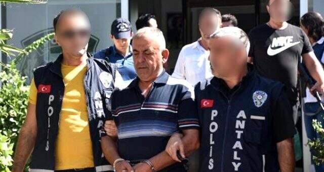 Antalya'da 91 yaşındaki kadının başına çekiçle vurup gasbeden saldırgan yakalandı