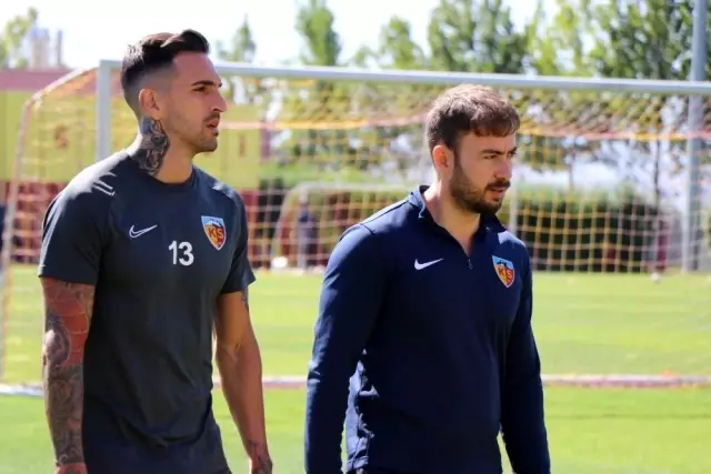 Hikmet Karaman: '3 puana açız' Hikmet Karaman: '3 puana açız'