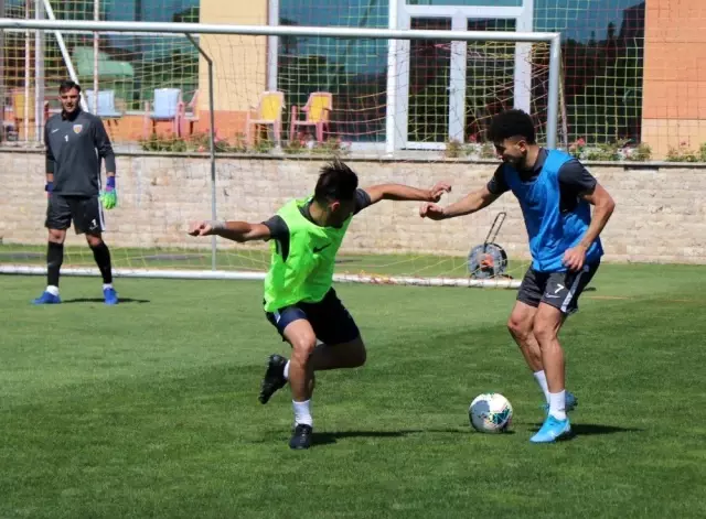 Hikmet Karaman: '3 puana açız' Hikmet Karaman: '3 puana açız'
