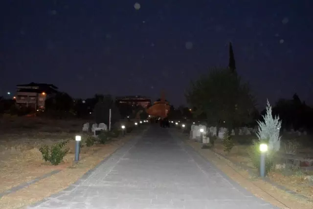 'Işık Hadisesi'ni izlemek için akın ettiler 'Işık Hadisesi'ni izlemek için akın ettiler