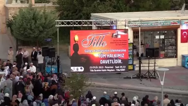 'Işık hadisesi'ni izlemek için sabah namazında bir araya geldiler 'Işık hadisesi'ni izlemek için sabah namazında bir araya geldiler