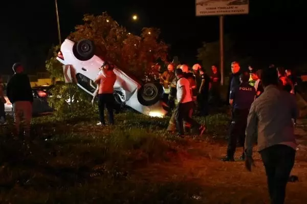 Kaldırıma çarpan otomobil takla attı, anne-baba-kız yaralandı