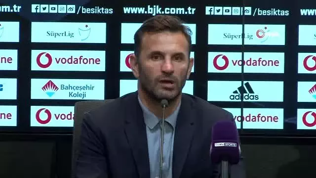 Okan Buruk: 'Hakem büyük bir hataya imza attı' Okan Buruk: 'Hakem büyük bir hataya imza attı'