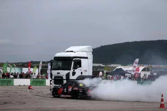 Otomobil ve motosiklet tutkunlarını buluşturan V Weekend Motoring başlıyor Otomobil ve motosiklet tutkunlarını buluşturan V Weekend Motoring başlıyor
