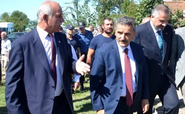 Protokol çeltik hasadında Protokol çeltik hasadında