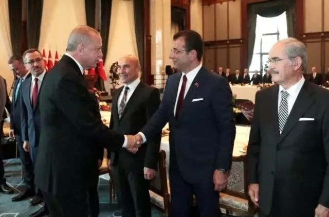 Seçmenin yüzde 51.8'i İBB Başkanı İmamoğlu'ndan memnun değil Seçmenin yüzde 51.8'i İBB Başkanı İmamoğlu'ndan memnun değil