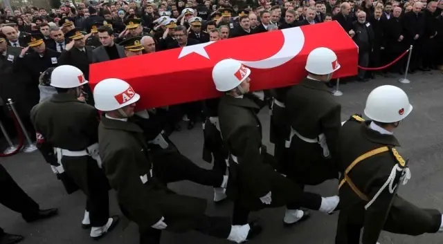 Son Dakika: El yapımı patlayıcı infilak etti: 2 askerimiz şehit