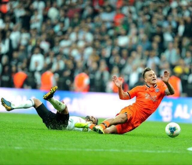 Suat Arslanboğa'nın kararı, Başakşehirli futbolcuları çıldırttı!
