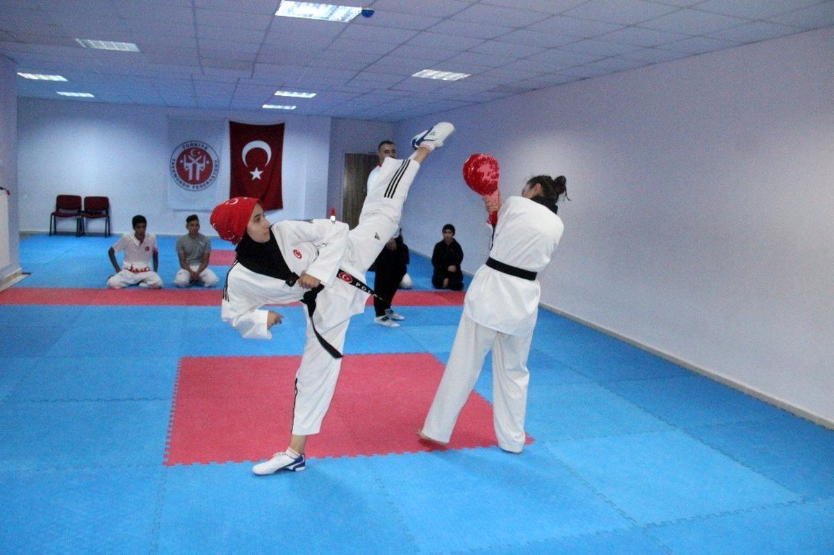 Tüm rakiplerini 'Nakavt' eden tekvandocunun, hedefi Dünya şampiyonluğu